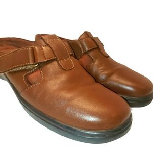 - Brown Leather Comfort Slip-on Sneakera by Shoes N Stuff Womans. 7.5M